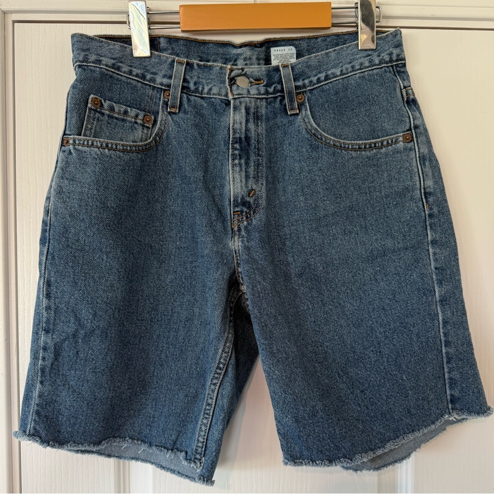 Y2K ✨ Levi’s 569 Loose Fit Husky Jean Short